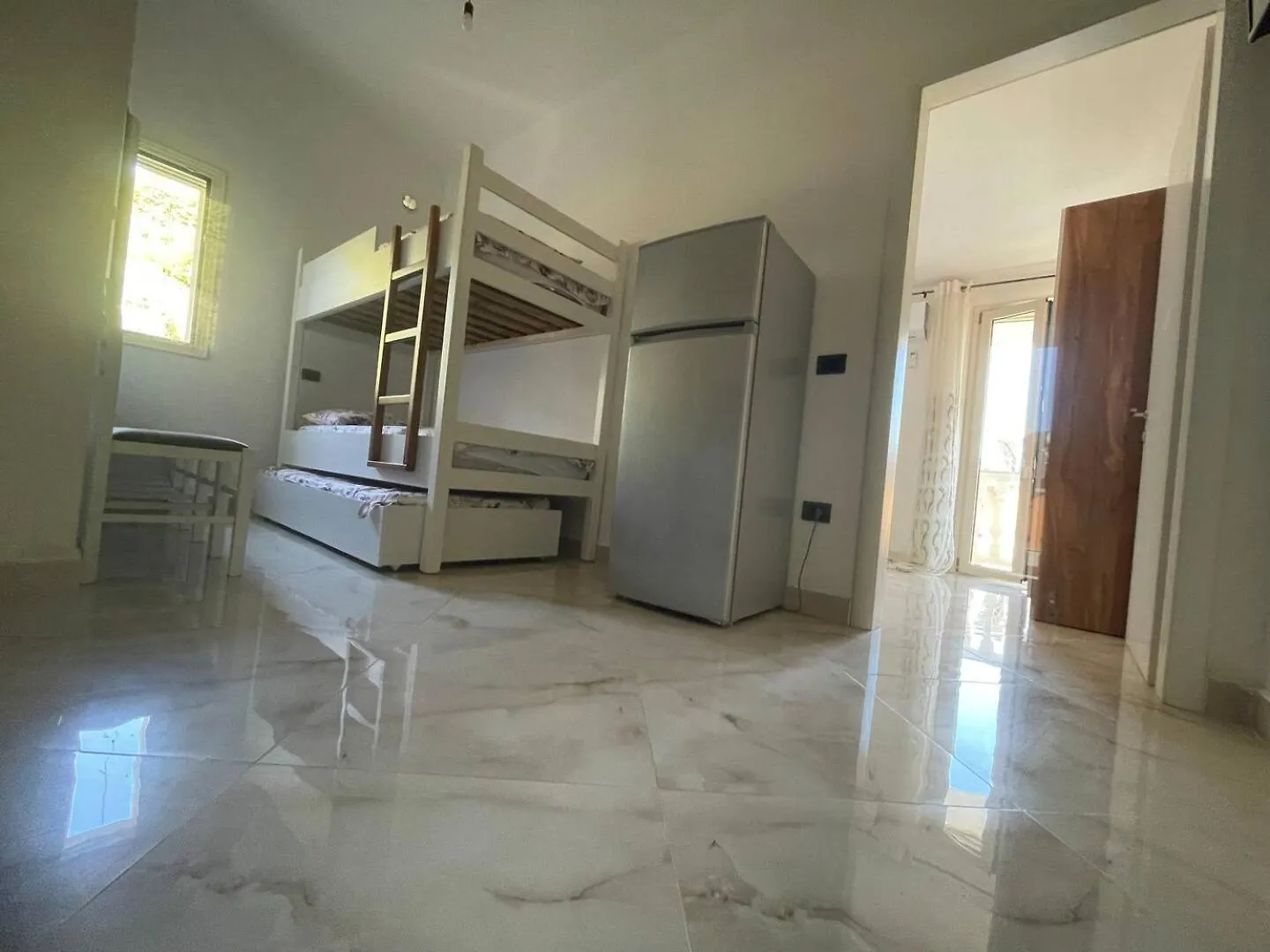 Appart hôtel Dhoma Plazhi Parajsa Spille